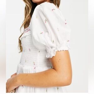 River Island White Puff Sleeve Blouse with Floral Details